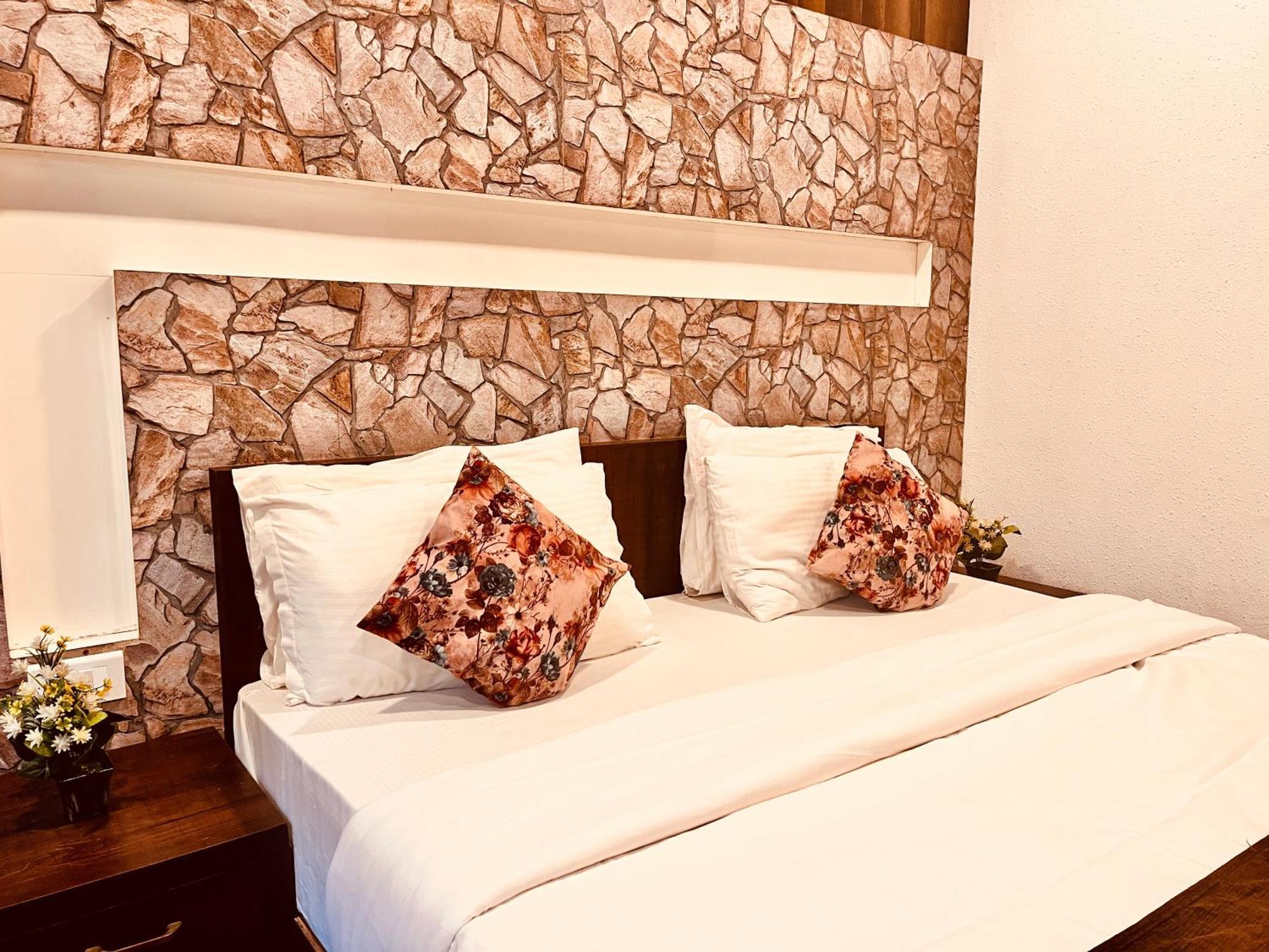 Munnar Tea Estate Cottage And Resort - Away From City Hustle Extérieur photo